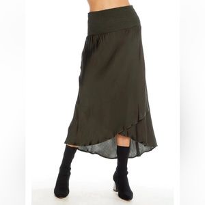 *BLUE/TAN* NWT, Chaser, Women’s Silky Basics Smocked Waist Faux Wrap Midi Skirt